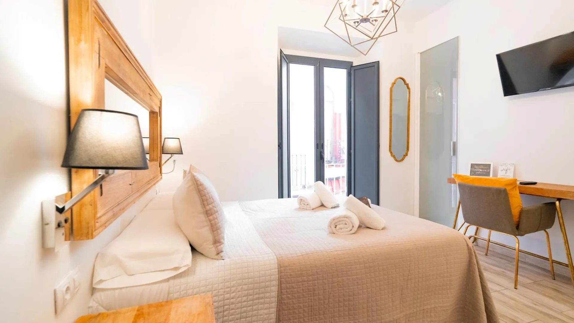 Center Suites San Eloy Seville