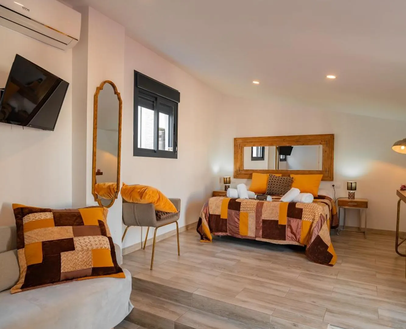 Guest house Center Suites San Eloy Seville