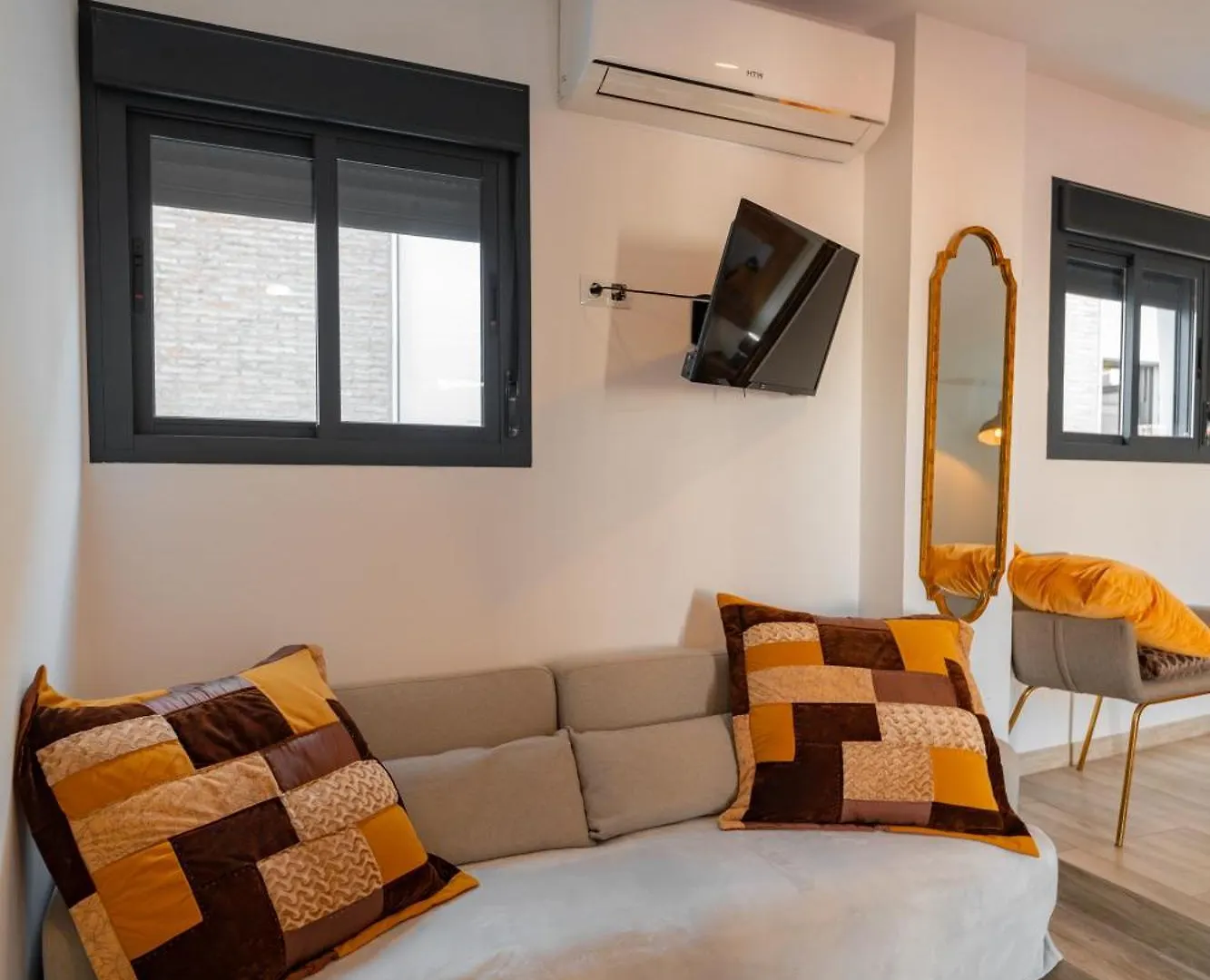 Center Suites San Eloy Seville 0*,