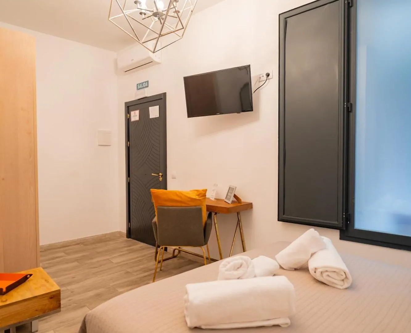Center Suites San Eloy Seville