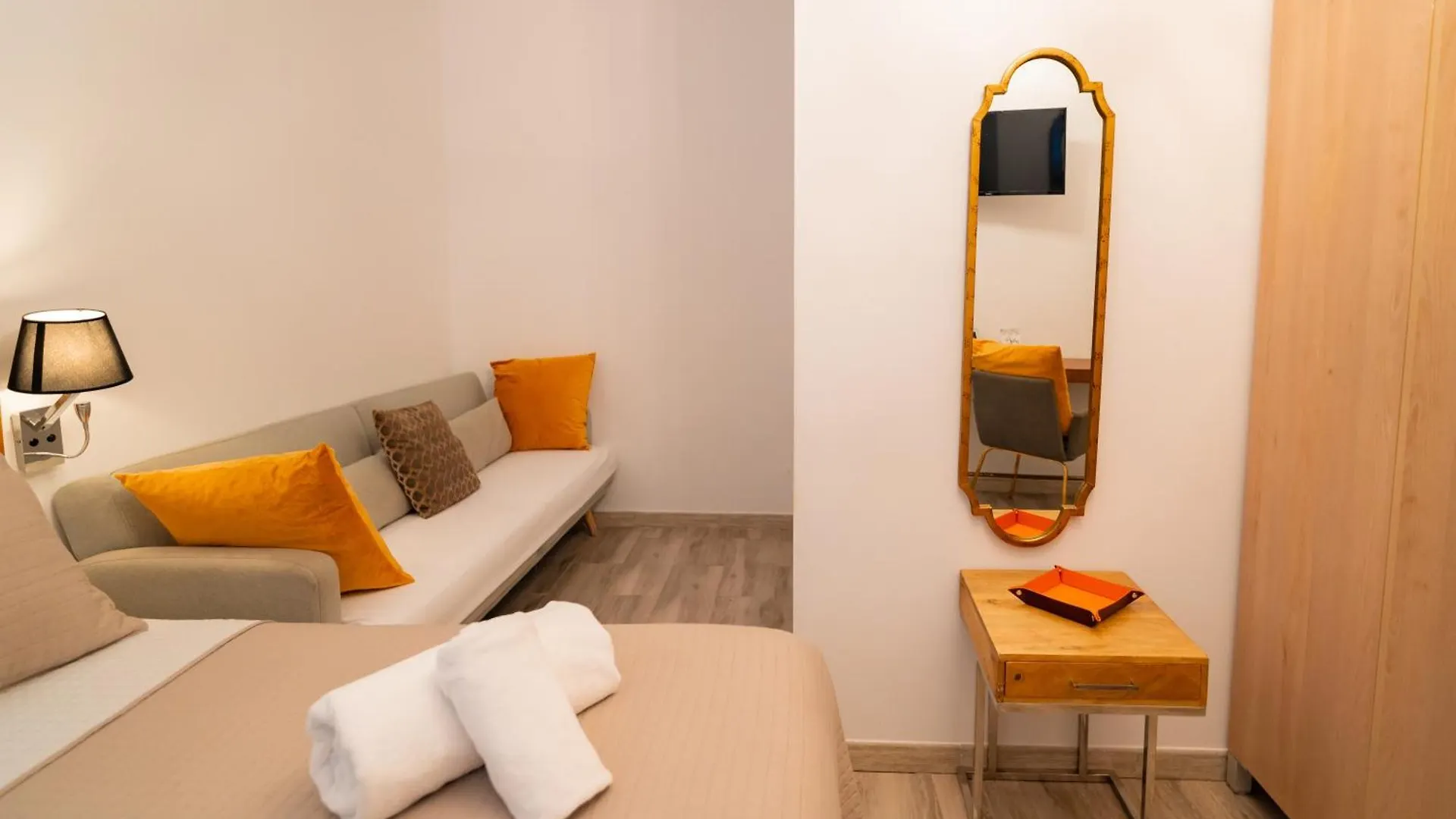 Center Suites San Eloy Seville 0*,  Spain